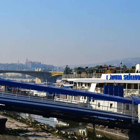 Boat Fortuna Budapest